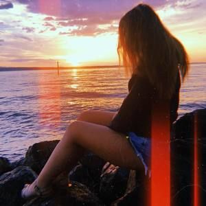 Meet your Posher, Cara